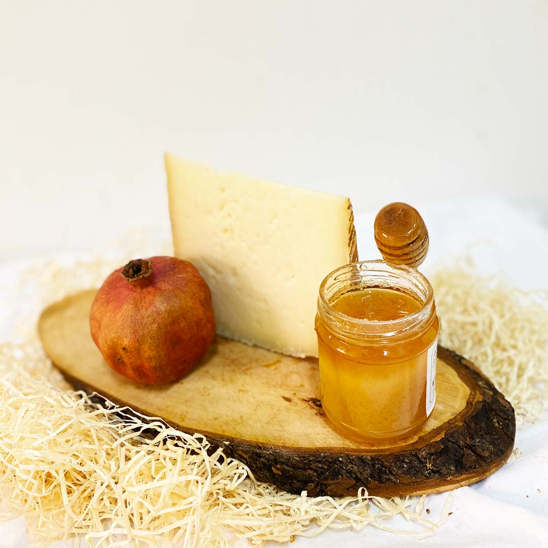 Pecorino Moliterno - stagionato  12 mesi